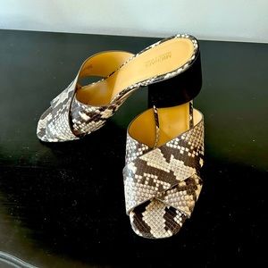 Michael Kors block heel slide on sandal Size 7